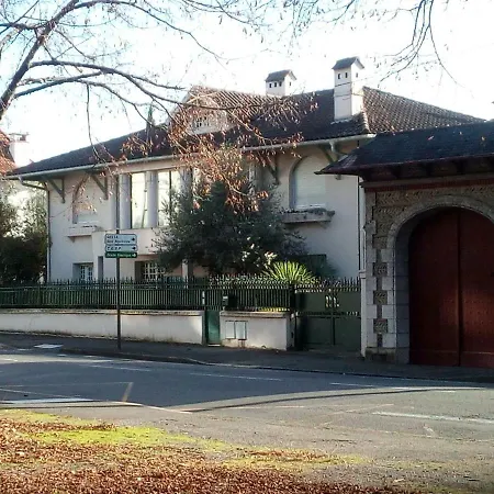 Come A La Casa Trespoey Alloggio in famiglia Pau